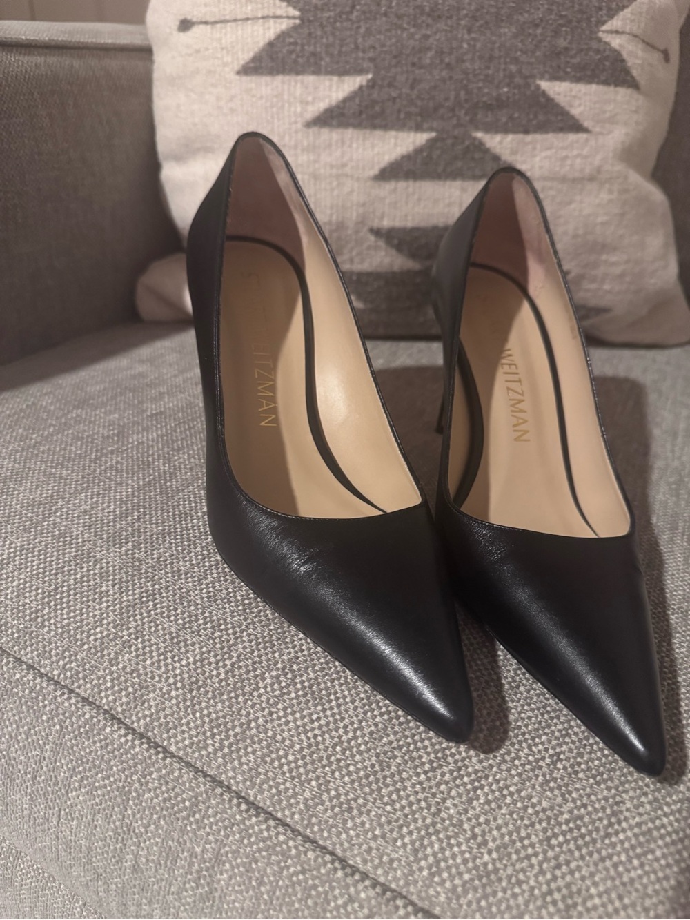 Stuart Weitzman Black Pointed Leather Stiletto Pumps